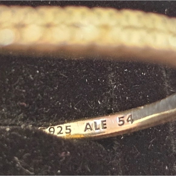 Pandora Tiara Rings - Stackable - Picture 8 of 11